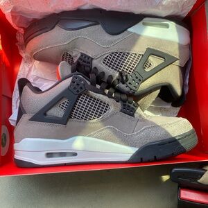 Jordan Athletic Shoes in Gray and Black